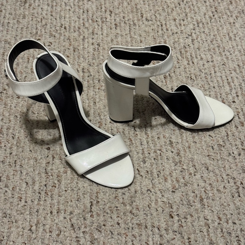 Kendall & Kylie White Block Heel Sandals